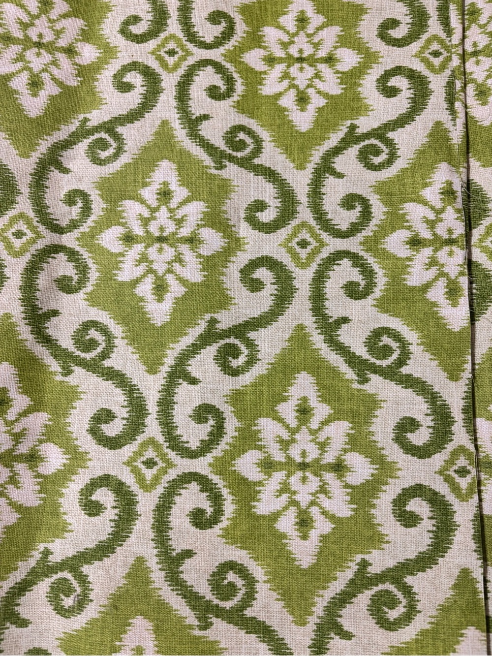 4 yds Green & Cream indoor/outdoor Fabric (inc 9.5 yds corded piping)